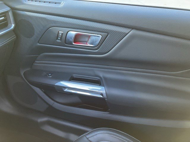 Used 2024 Ford Mustang GT Premium image 19