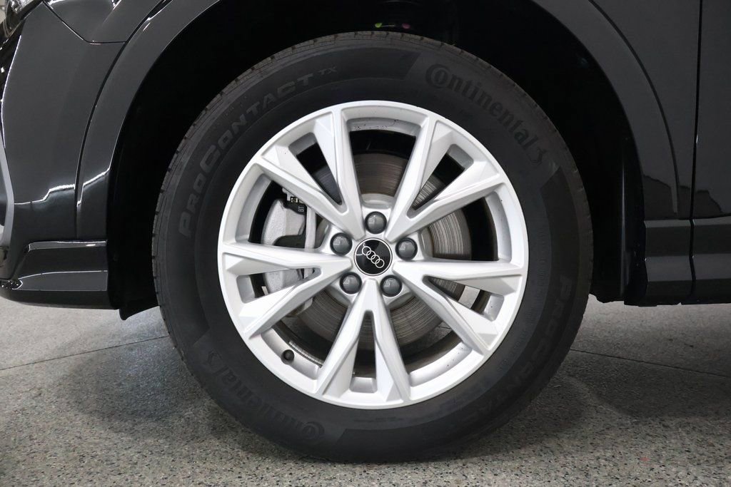 Used 2024 Audi Q3 2.0T Premium Plus w/ Premium Plus Package image 5