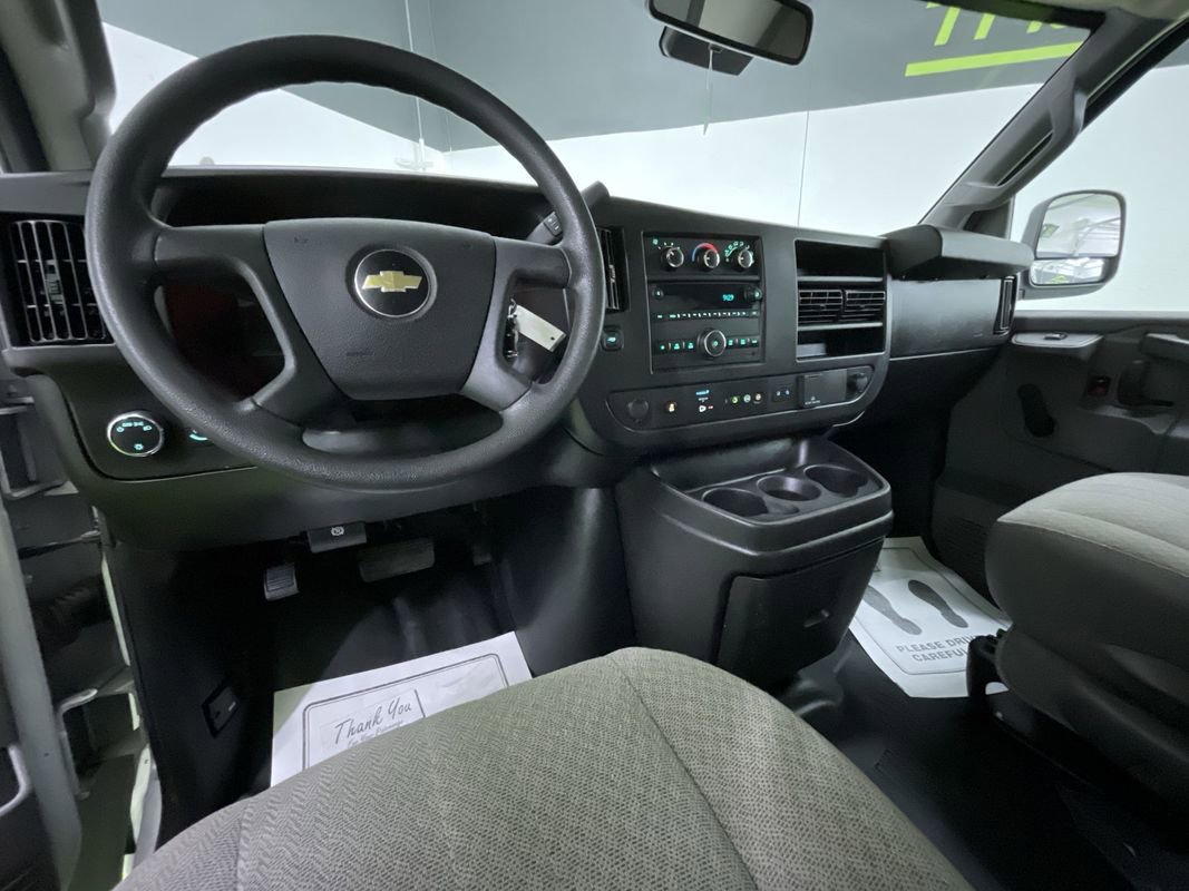 Used 2019 Chevrolet Express 2500 image 17