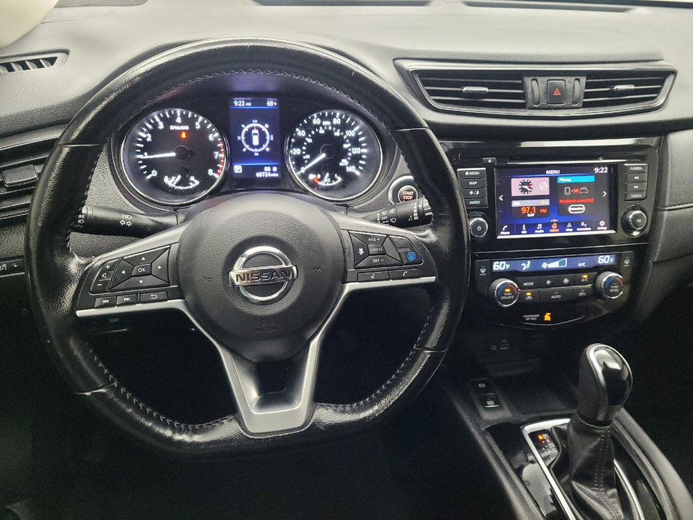 Used 2020 Nissan Rogue SV w/ Premium Package image 22