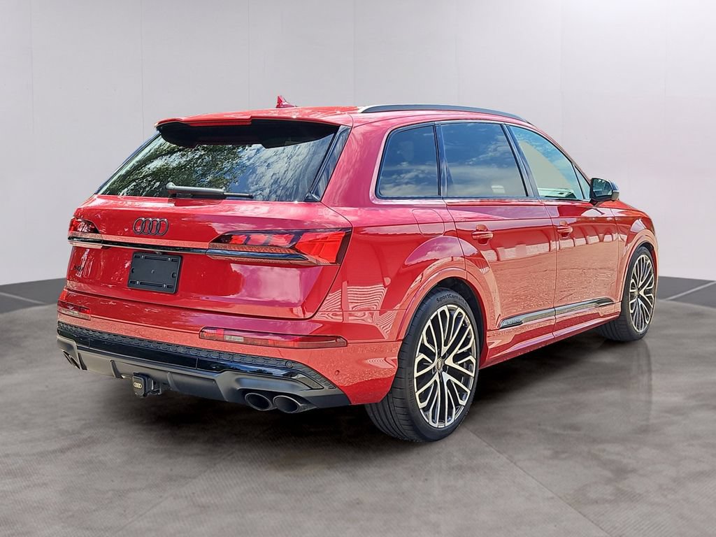 Certified 2025 Audi SQ7 Prestige w/ Prestige Package AWD/4WD image 4