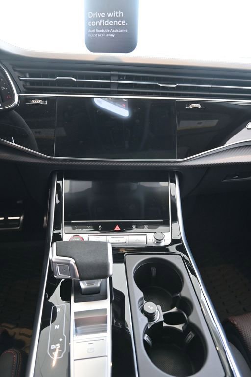 New 2026 Audi RS Q8 performance image 32