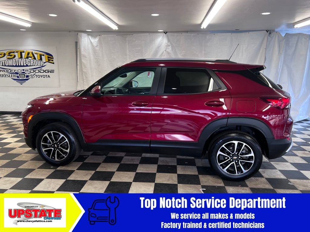 Used 2024 Chevrolet TrailBlazer LT w/ Convenience Package image 5