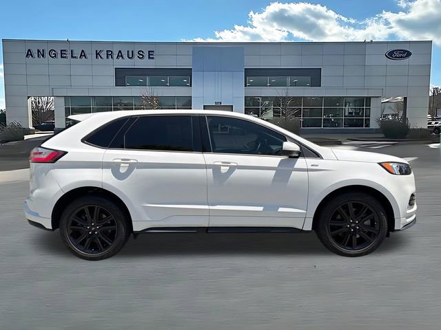 Used 2024 Ford Edge ST-Line AWD/4WD image 10