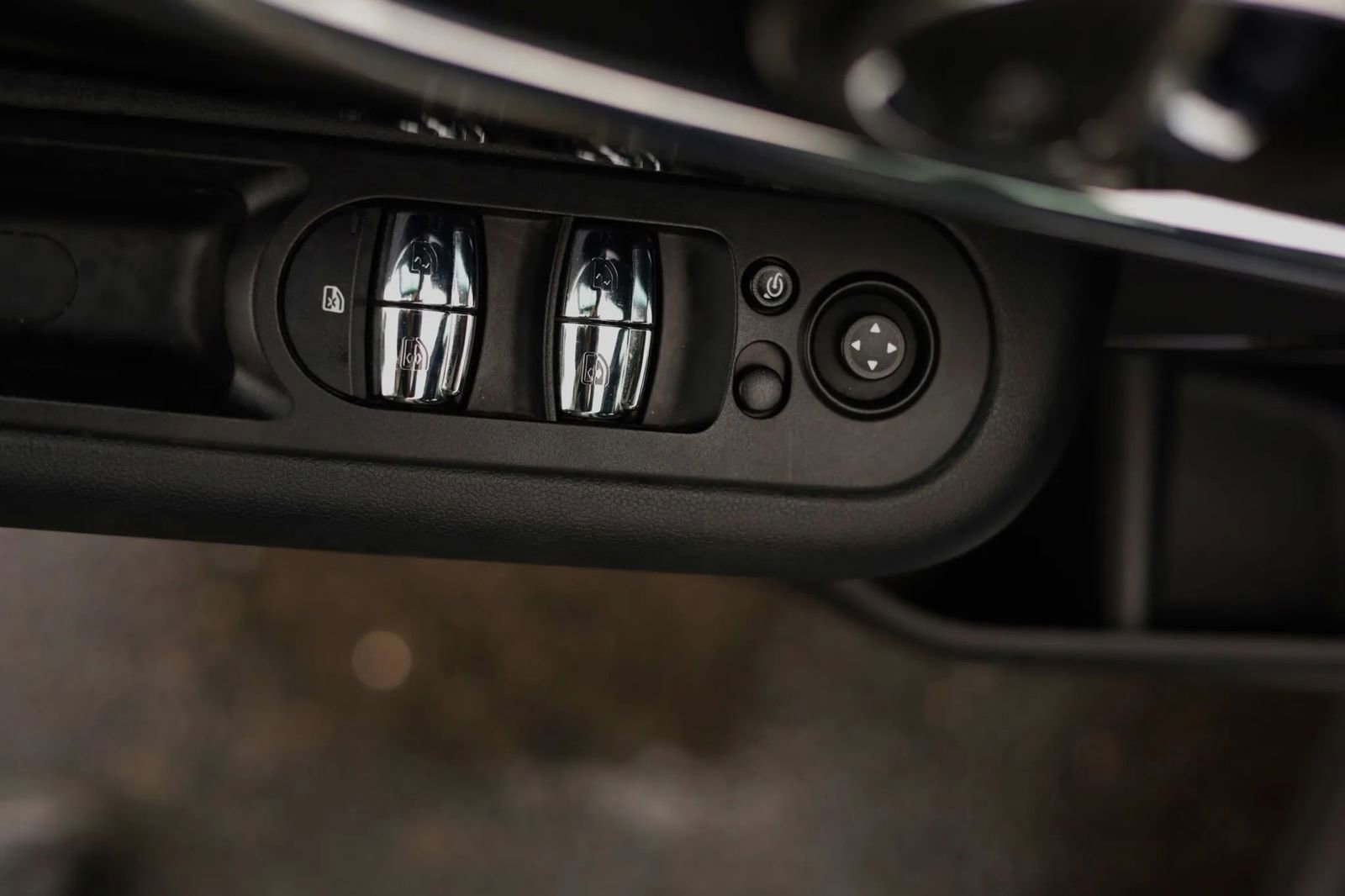 Used 2020 MINI Cooper Clubman S w/ Premium Package image 13