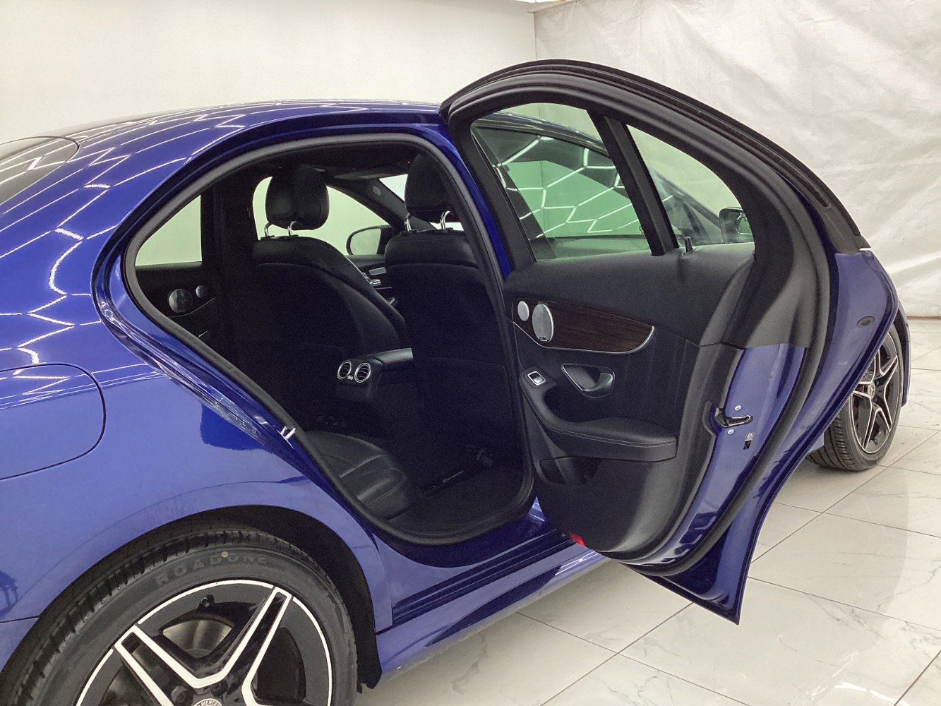 Used 2020 Mercedes-Benz C 300 4MATIC Sedan image 24