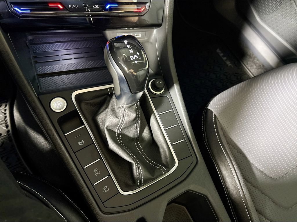 New 2026 Volkswagen Jetta SEL image 18