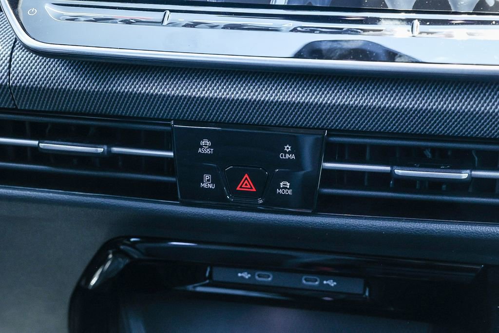 New 2025 Volkswagen GTI Autobahn image 21