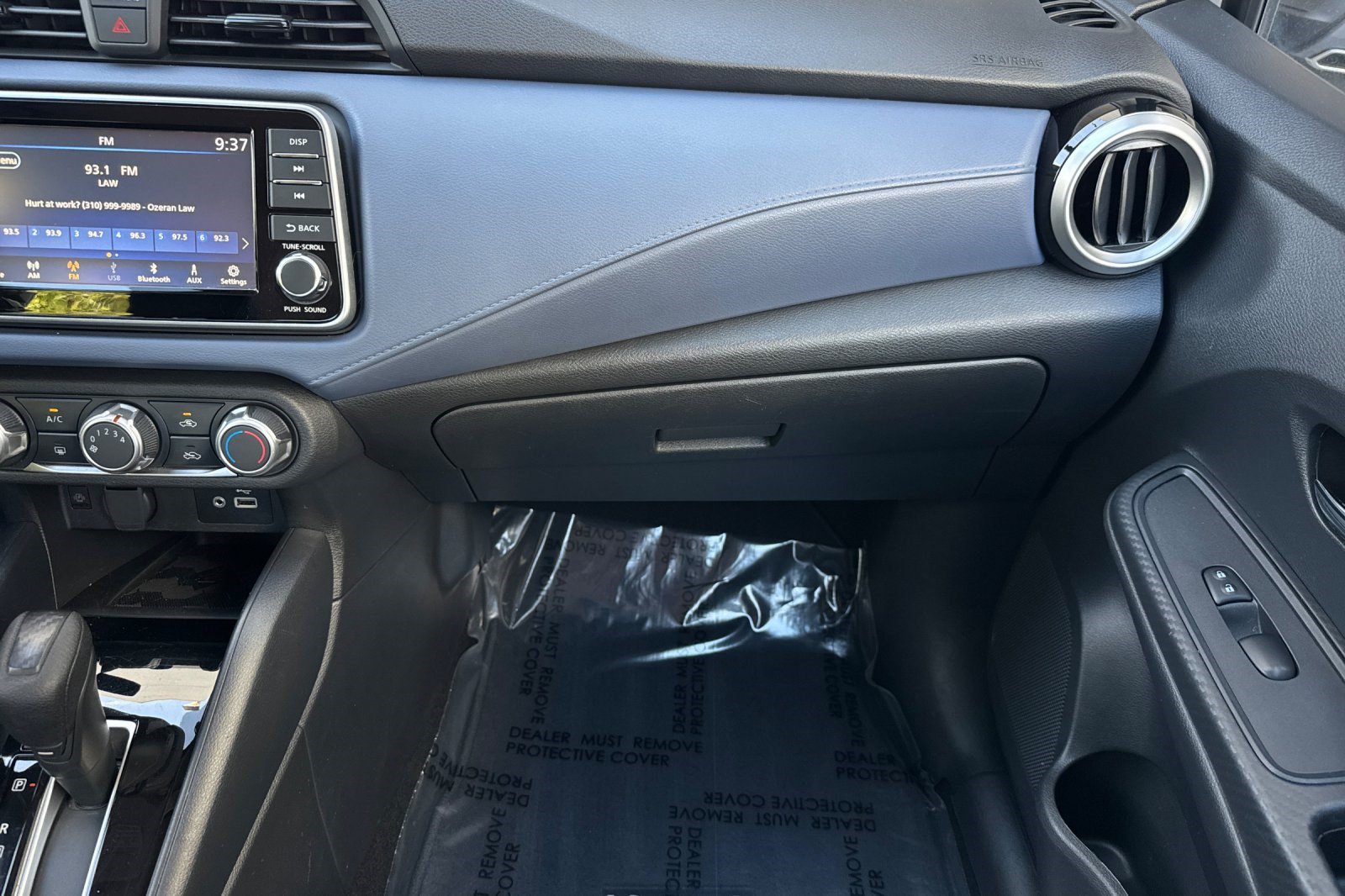Used 2024 Nissan Versa SV FWD image 29
