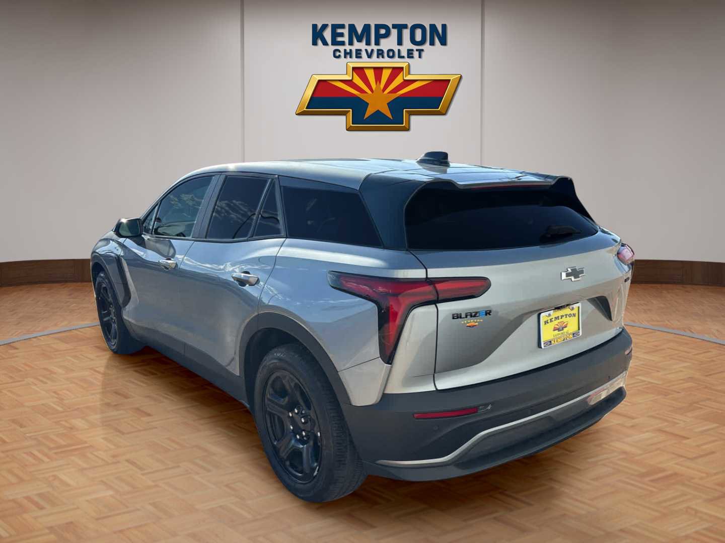 Used 2024 Chevrolet Blazer EV AWD Police image 4