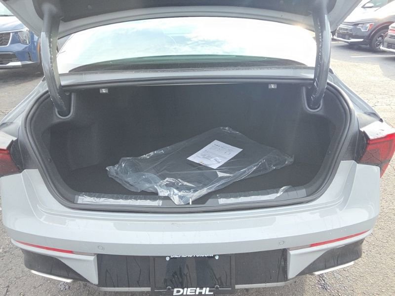 New 2026 Kia K5 GT w/ GT1 Package FWD image 10