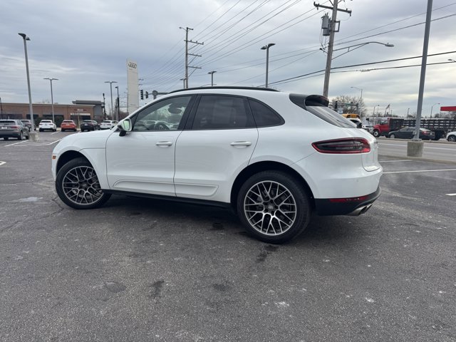Used 2018 Porsche Macan S w/ Premium Package Plus image 3