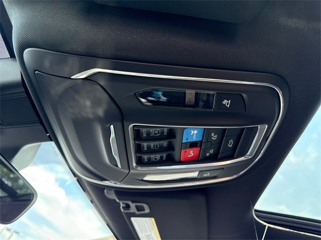 New 2025 Jeep Grand Cherokee L Limited w/ Trailer Tow Package image 27