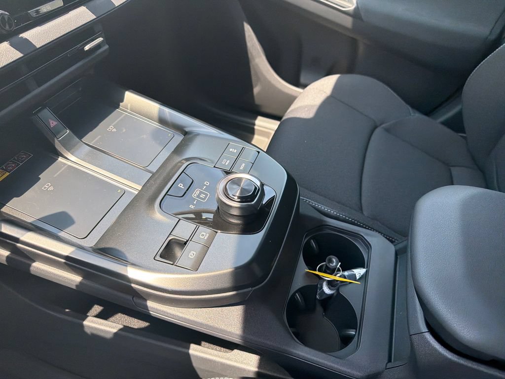 New 2026 Toyota C-HR AWD/4WD image 25