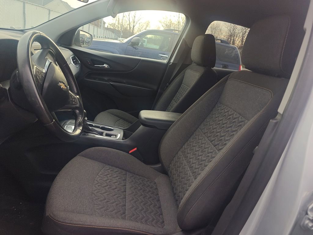 Used 2022 Chevrolet Equinox LT image 6