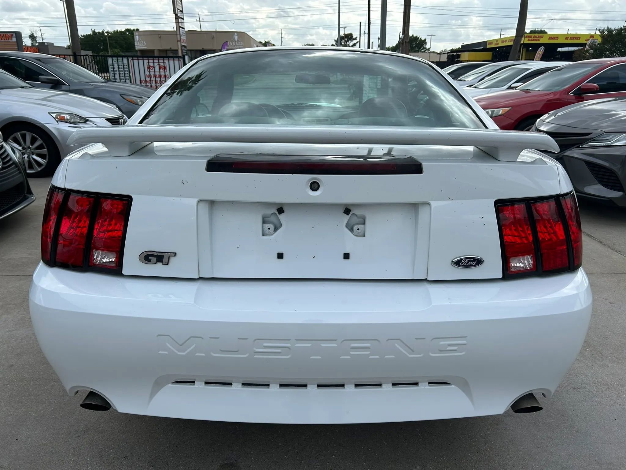 Used 2004 Ford Mustang GT Premium RWD image 4