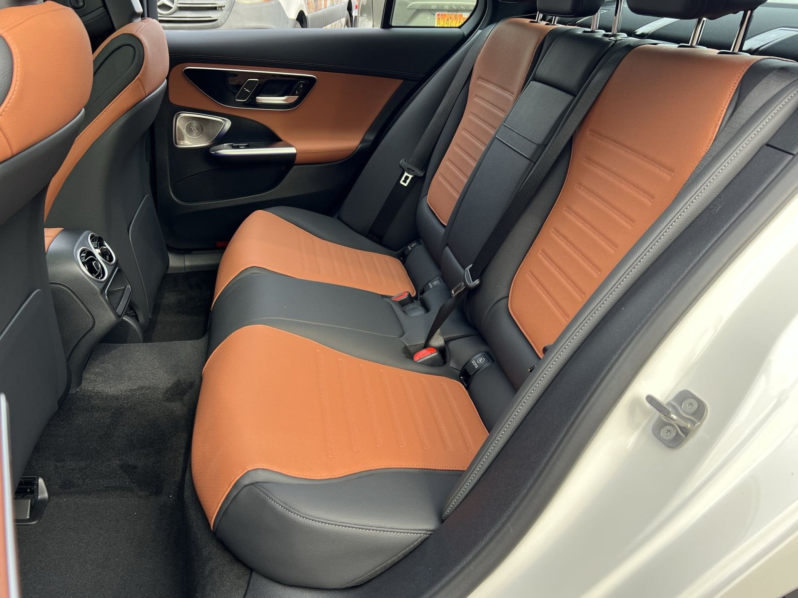 New 2027 Mercedes-Benz C 300 4MATIC Sedan image 30