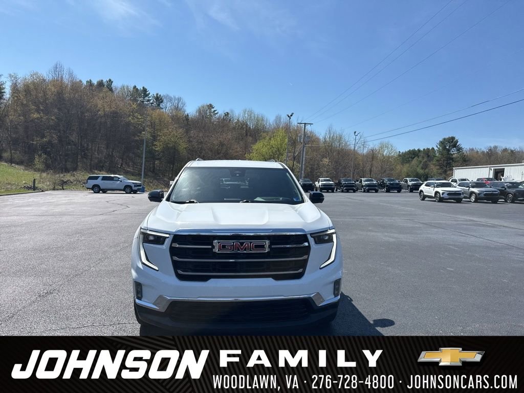 Used 2024 GMC Acadia Elevation image 2