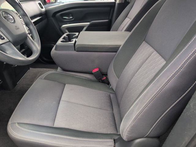 Used 2021 Nissan Titan SV w/ Accessory Utility Package RWD image 11