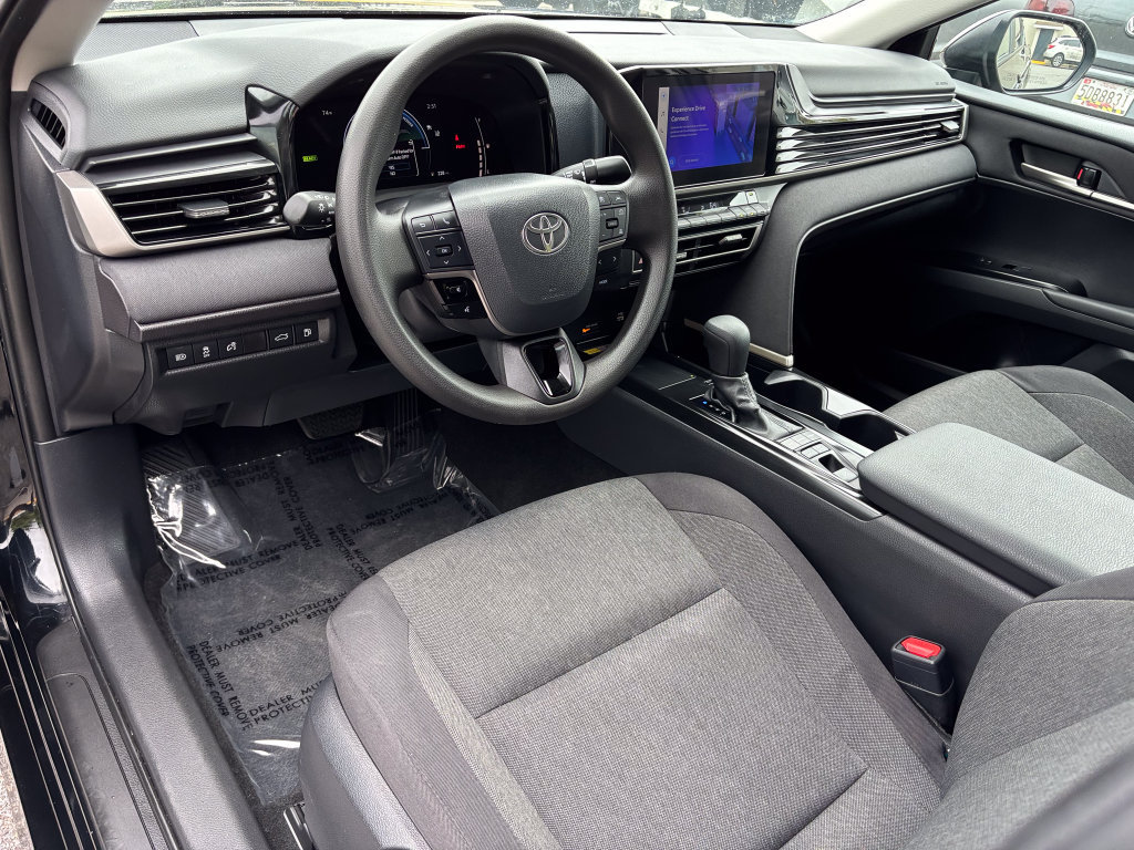 Used 2026 Toyota Camry LE FWD image 16