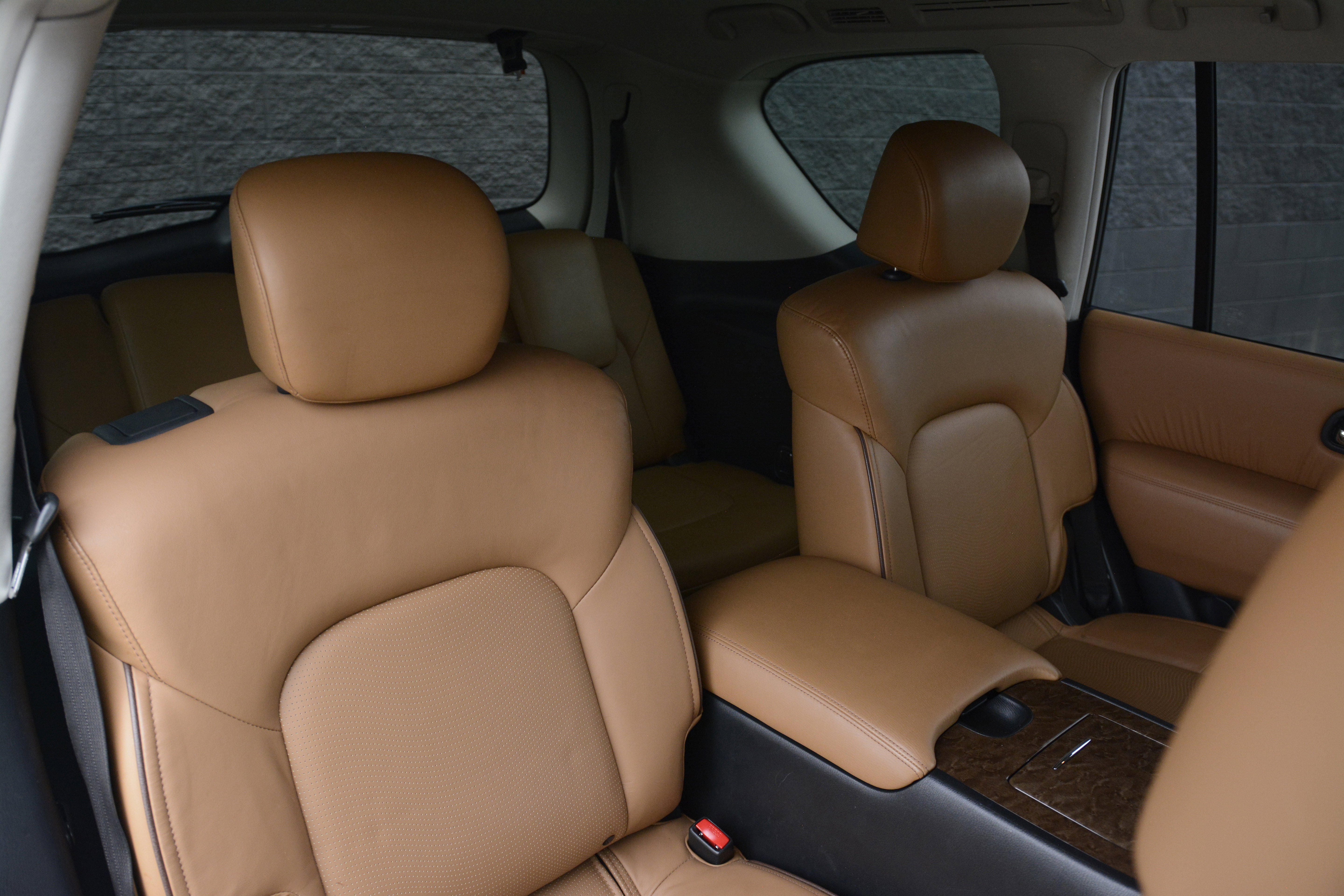 Used 2017 INFINITI QX80 Signature Edition RWD image 34