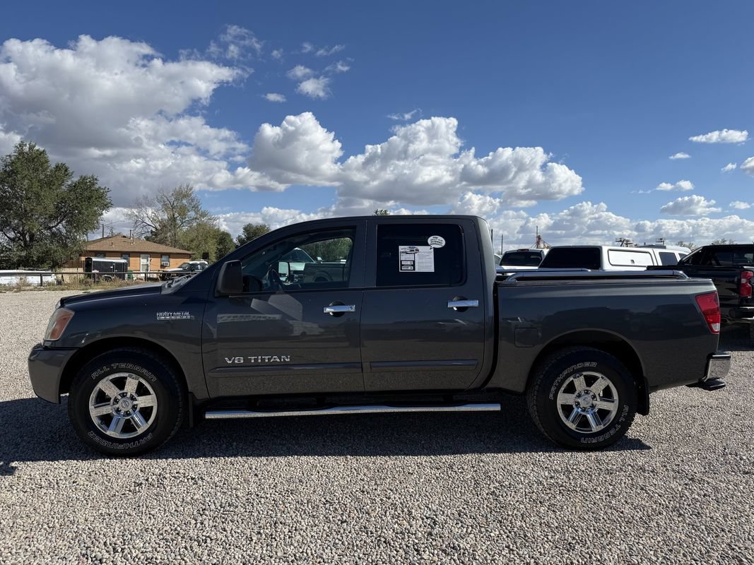 Used 2012 Nissan Titan SV w/ SV Value Truck Pkg RWD image 6