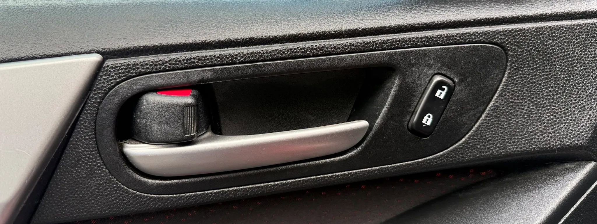 Used 2012 MAZDA MAZDA3 Touring FWD image 21