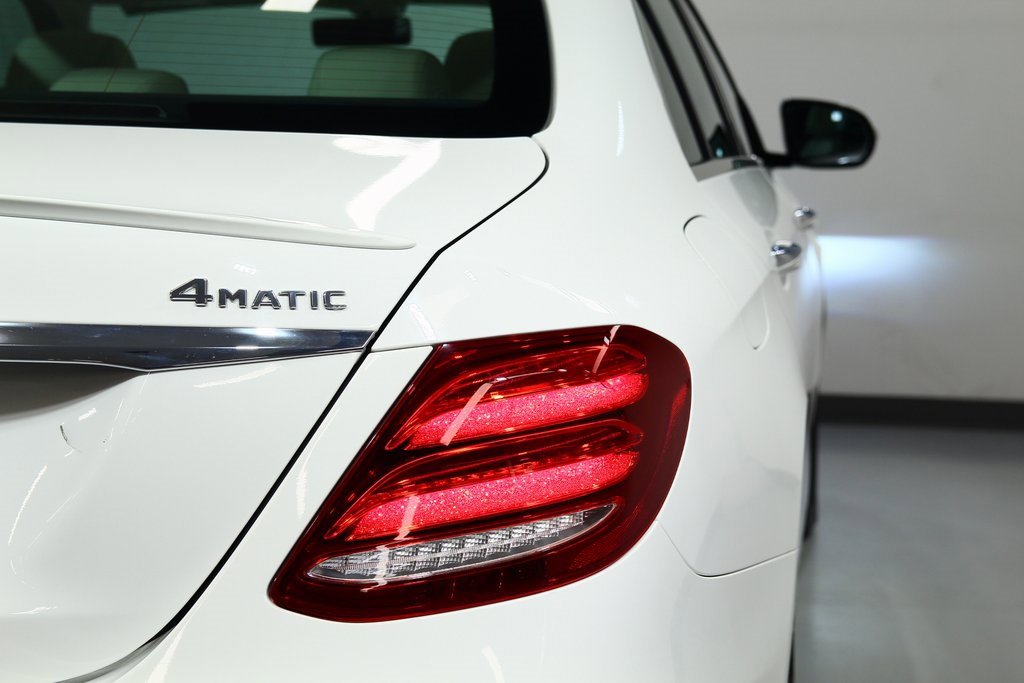 Used 2020 Mercedes-Benz E 350 4MATIC Sedan image 13