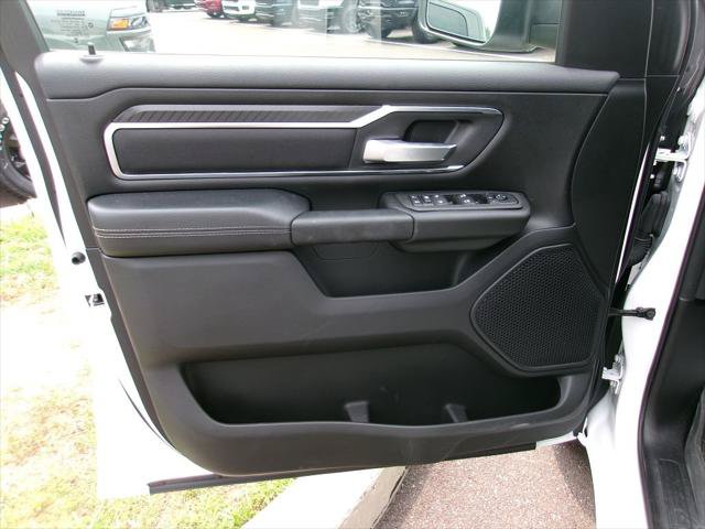 Used 2025 RAM 1500 Big Horn AWD/4WD image 6