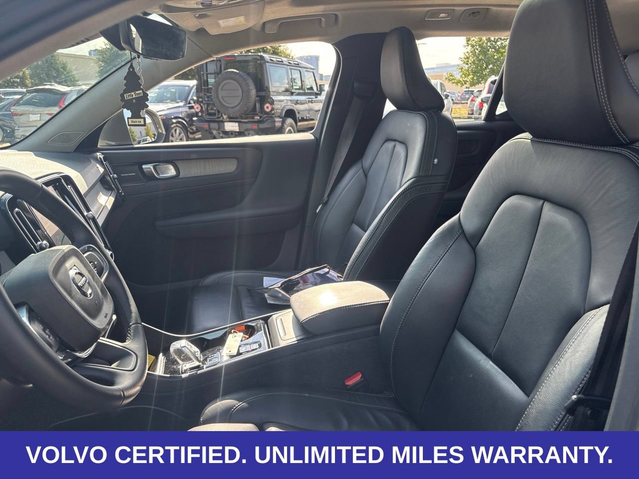 Certified 2023 Volvo XC40 B5 Plus w/ Driver Assist Package AWD/4WD image 20