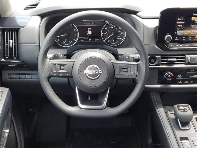 New 2025 Nissan Pathfinder S image 21