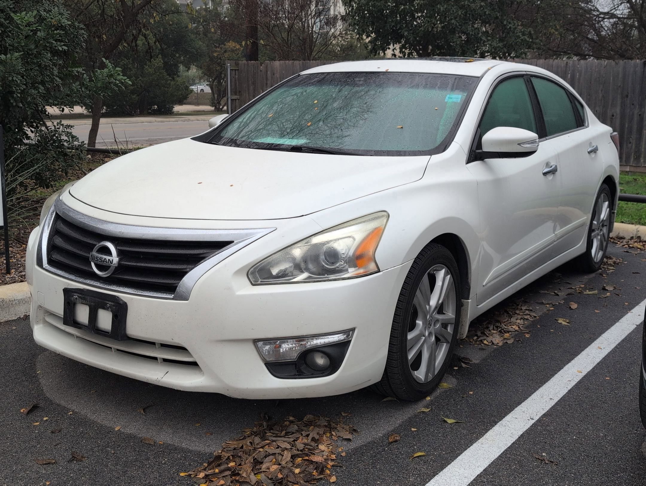 Used 2014 Nissan Altima 3.5 SL w/ Technology Package image 2