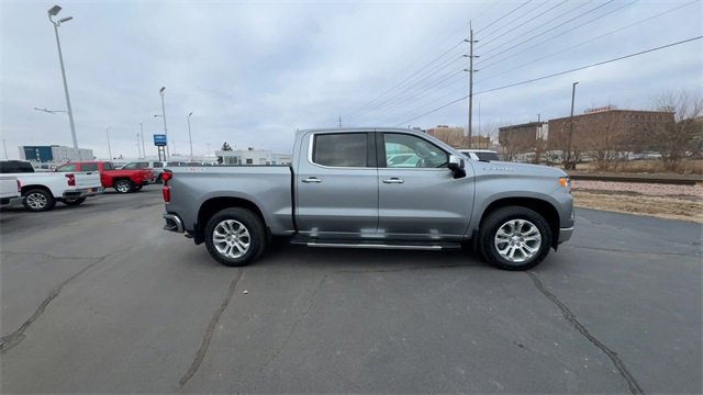 Used 2023 Chevrolet Silverado 1500 LTZ image 9
