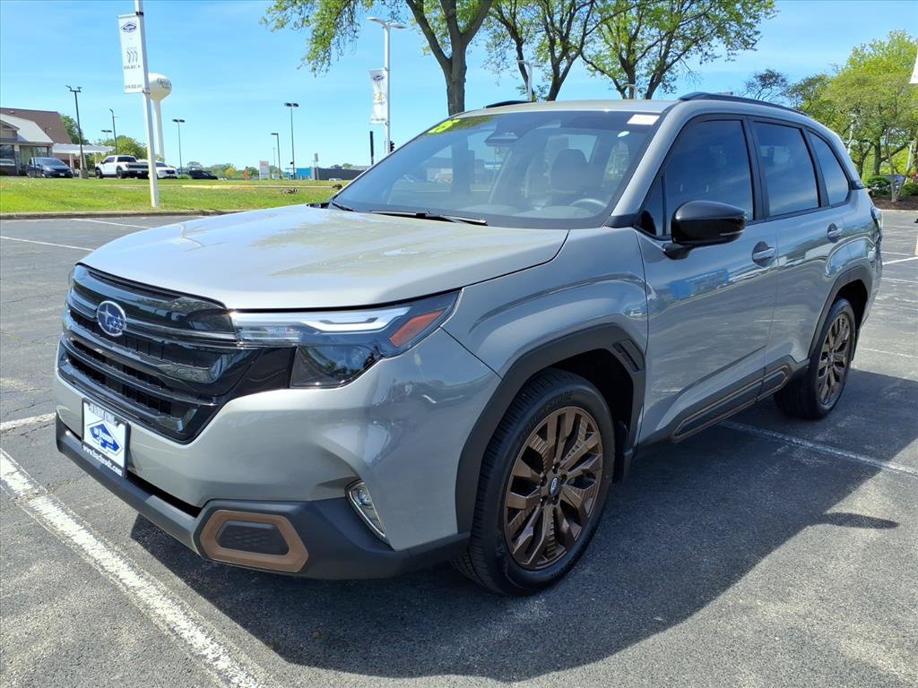 Used 2025 Subaru Forester Sport AWD/4WD image 3