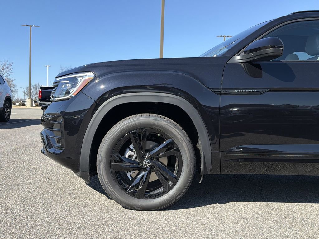 New 2026 Volkswagen Atlas Cross Sport SEL R-Line image 9