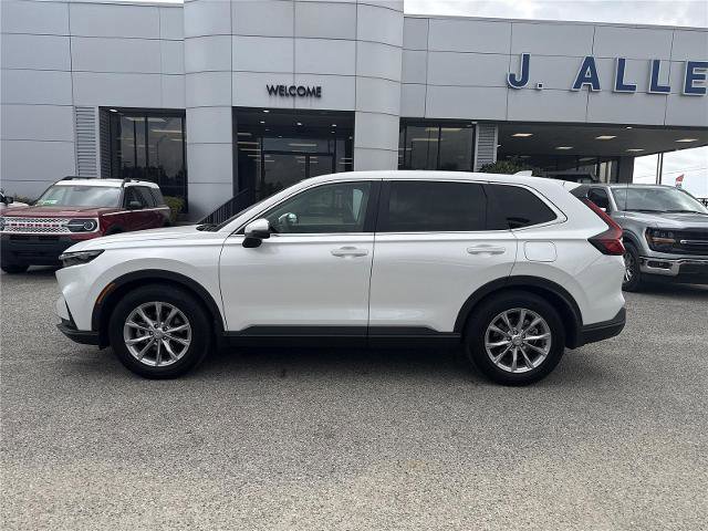 Used 2025 Honda CR-V EX image 2