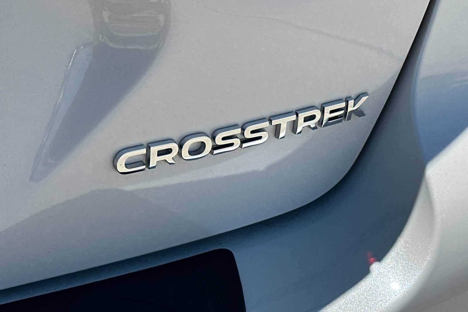 Used 2025 Subaru Crosstrek 2.5i Limited w/ Crosstrek Mirror Package AWD/4WD image 26