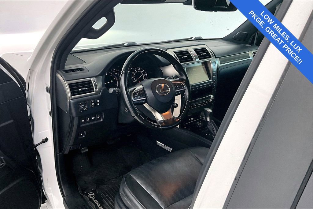 Used 2020 Lexus GX 460 Luxury image 17