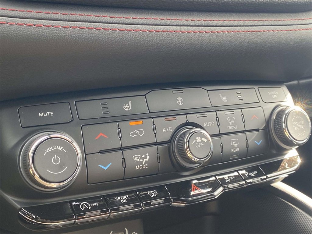 New 2026 Dodge Durango GT w/ Blacktop Package image 17