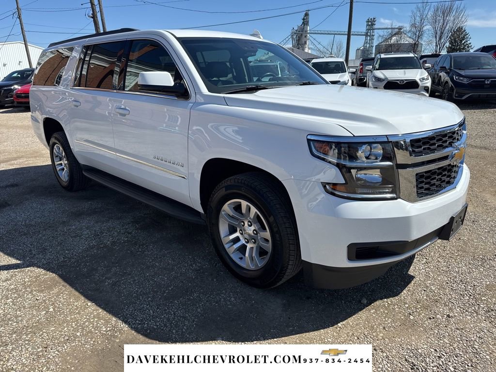 Used 2016 Chevrolet Suburban LT image 7