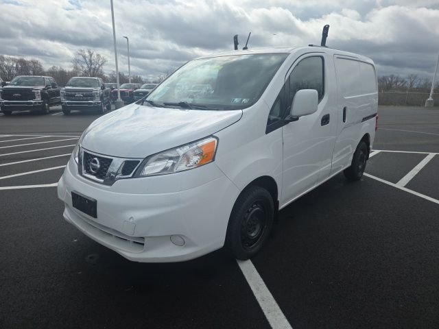 Used 2017 Nissan NV200 SV video 2