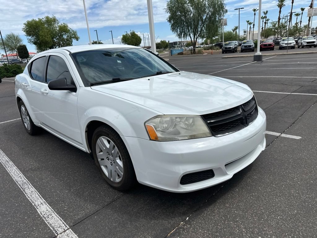 Used 2014 Dodge Avenger SE FWD image 3
