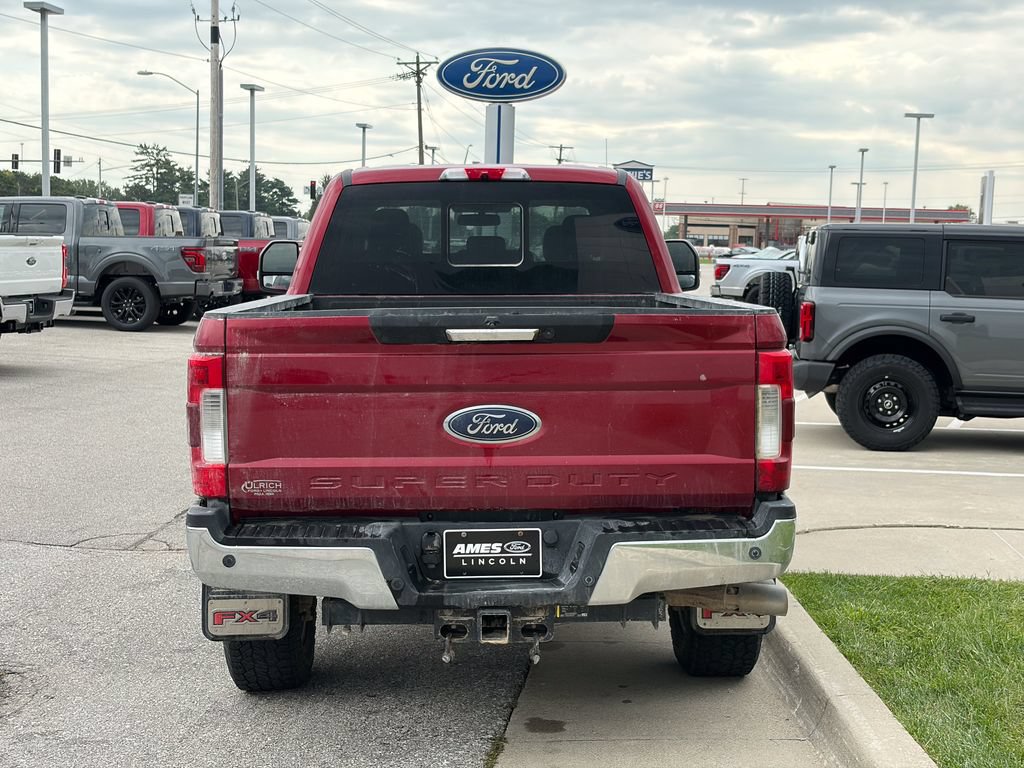 Used 2018 Ford F350 Lariat w/ Chrome Package AWD/4WD image 5