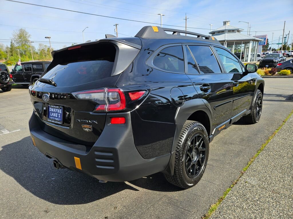 Used 2025 Subaru Outback Wilderness AWD/4WD image 5