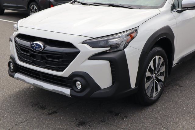 New 2025 Subaru Outback Touring XT image 4
