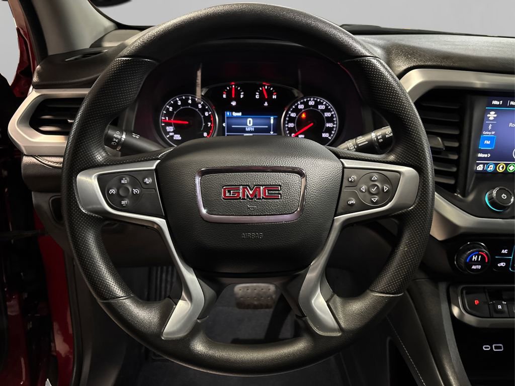 Used 2023 GMC Acadia SLE w/ Driver Convenience Package image 24