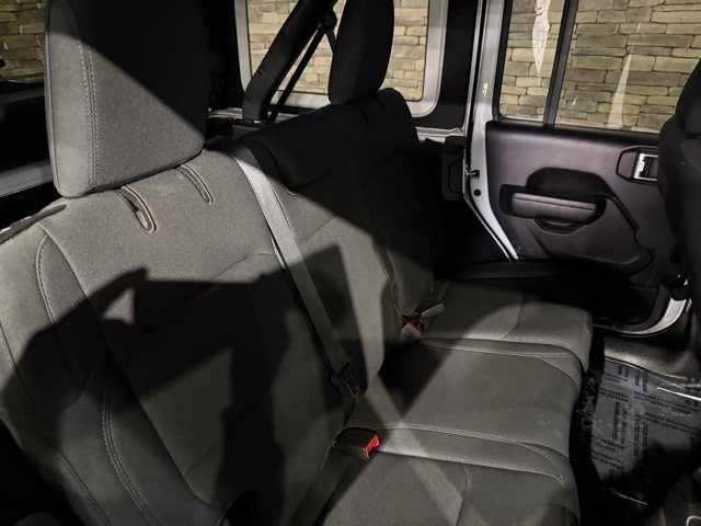 Used 2021 Jeep Wrangler Unlimited Sport image 4