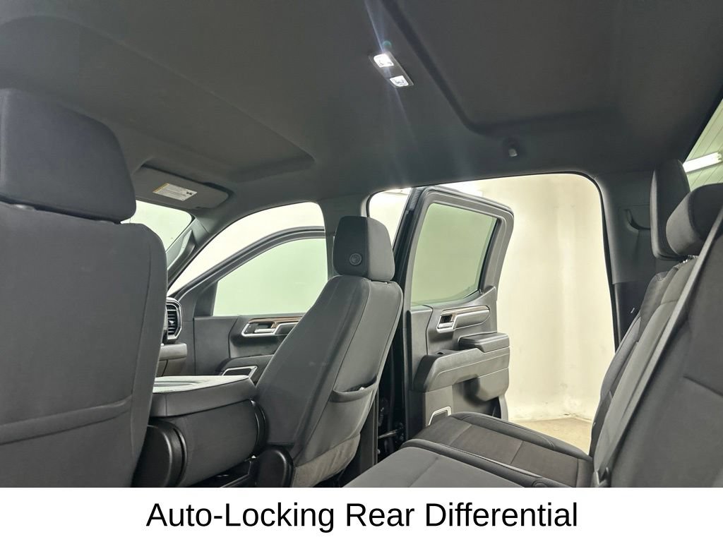 Used 2024 Chevrolet Silverado 1500 LT AWD/4WD image 30