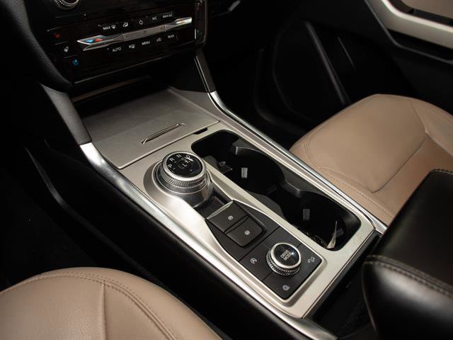 Used 2021 Ford Explorer Limited w/ Equipment Group 301A image 14