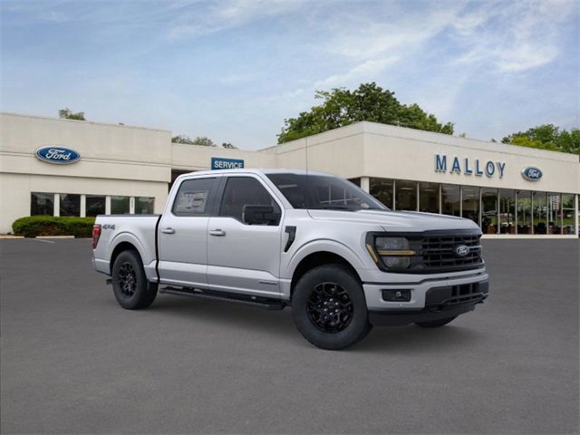 New 2025 Ford F150 XLT w/ Equipment Group 302A MID image 7